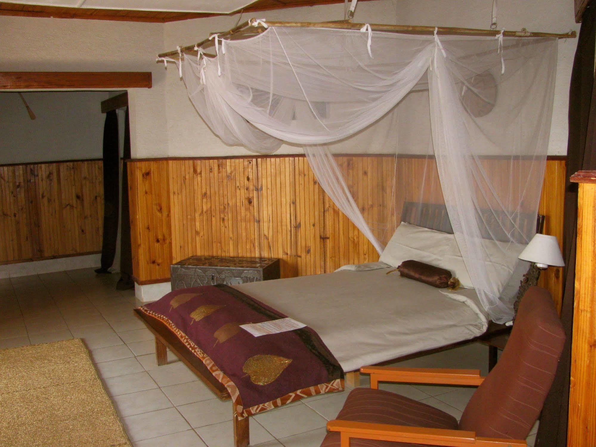 Madidi Lodge Lilongüe Exterior foto
